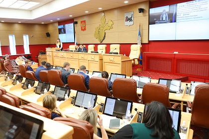 Молодежный парламент при Законодательном Собрании выбрал кандидатов на соискание премии среди молодежи