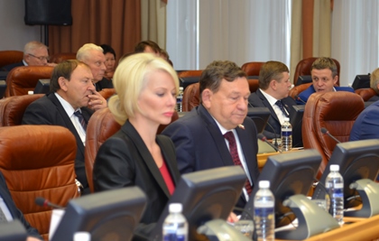 Законопроект о закреплении за сельскими поселениями вопросов местного значения принят в окончательном чтении