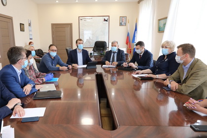 Заксобрание приступило к обсуждению кандидатур для награждения почетным знаком «ПРИЗНАНИЕ»