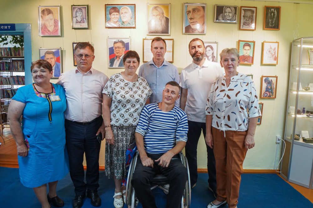 Выставку художника Михаила Игумнова помогут организовать в Иркутске депутаты ЗакСобрания