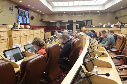 Утверждена предварительная повестка 50-й сессии Законодательного Собрания