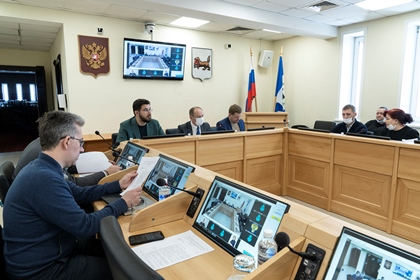 Ситуацию в сфере обращения с животными без владельцев обсудили на заседании профильного комитета в Законодательном Собрании