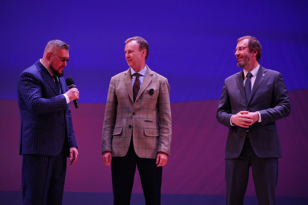 Александр Ведерников призвал сохранить темпы ввода жилья и соцобъектов в Черемхово