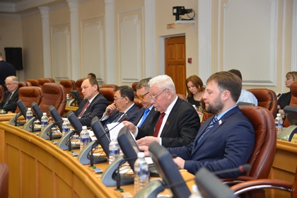 Депутаты рекомендовали правительству использовать объективные показатели оценки эффективности госпрограмм
