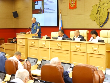 Дополнительные средства на борьбу с пожарами выделены из областного бюджета на сессии Законодательного Собрания