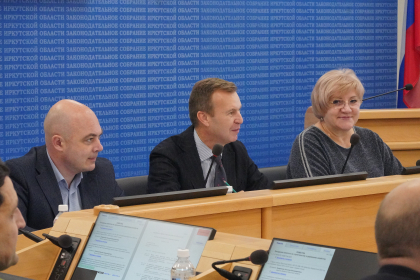 Депутаты ЗС предложили пересмотреть формирование очередности строительства и капремонта соцобъектов