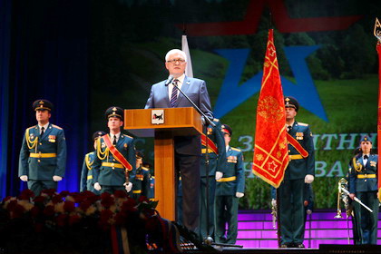 Сергей Брилка вручил военнослужащим региона благодарности  в честь Дня Защитника Отчества 