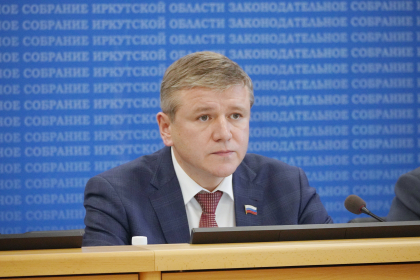 Реализацию региональных проектов в 2023 году обсудили депутаты Законодательного Собрания