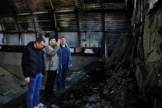 Виталий Перетолчин и Артём Лобков оценили последствия пожара в спорткомплексе «Олимпиец»