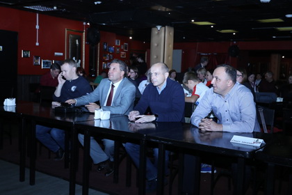 Сергей Сокол предложил учредить Кубок председателя Заксобрания для победителя чемпионата по научному слэму в Иркутске