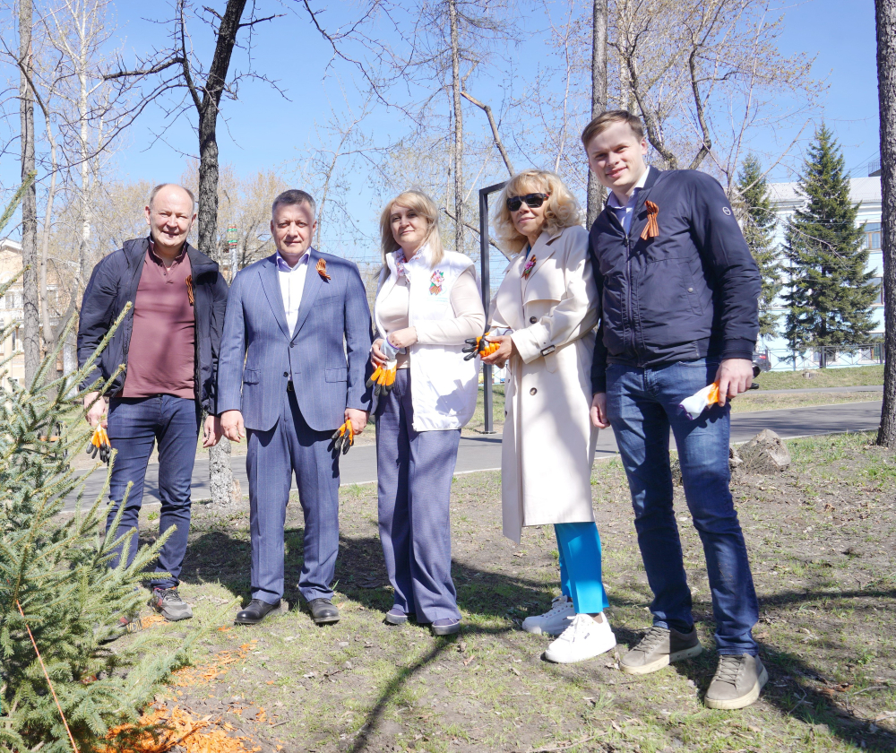 «Лес Победы» высадили в сквере у аэропорта Иркутск 