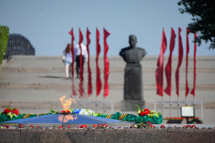 Поздравление Александра Ведерникова с Днем Победы 