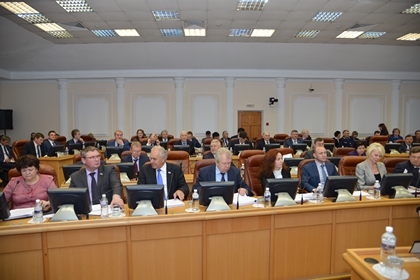 Ряд законопроектов в сфере государственного строительства рассмотрен на 47-й сессии