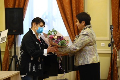 Ирина Синцова побывала на презентации книги, посвященной вкладу тофаларов и эвенков в Победу в Великой Отечественной войне