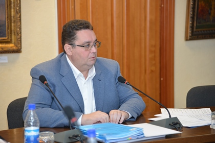 На заседании комитета по здравоохранению и социальной защите Заксобрания 