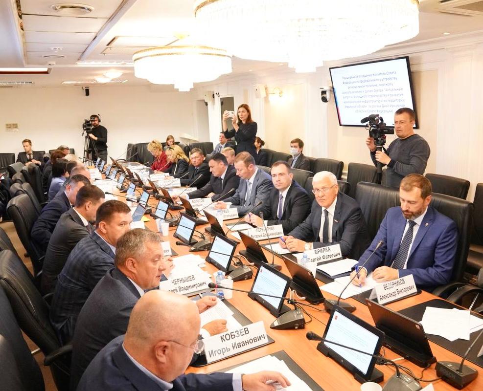 Дни Иркутской области в честь 85-летия региона проходят в Совете Федерации