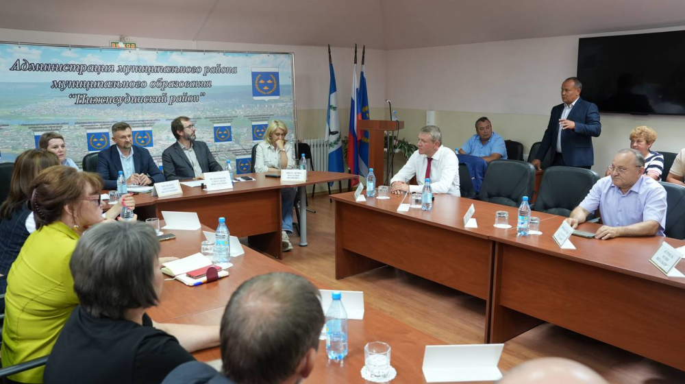 Депутаты ЗС взяли на контроль ряд вопросов по итогам встреч с жителями Нижнеудинского района 