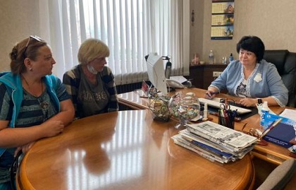 Ольга Носенко взяла на контроль вопрос по состоянию селезащитной дамбы в Слюдянке