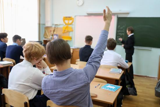 Участников СВО привлекут в школы для преподавания нового предмета «Основы безопасности и защиты Родины»