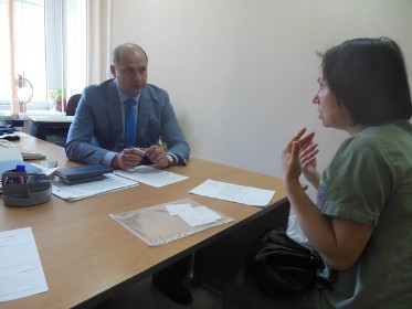 Коммунальные и социальные проблемы жителей Иркутска решает Александр Дубровин