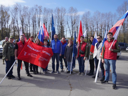В Иркутской области день рождения Владимира Путина отметили автопробегом