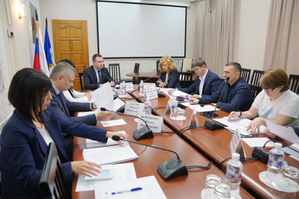 Более 60 заявок поступило на конкурс по реализации социально значимых проектов в муниципальных образованиях