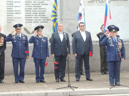 Депутаты Заксобрания поздравили жителей Приангарья с Днем Военно-воздушных сил и Днем Воздушного флота России﻿ 