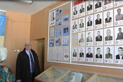 Сергей Брилка поздравил с Днем Победы поисковый отряд «Следопыты» из села Подымахино Усть-Кутского района