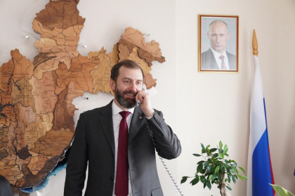 Александр Ведерников поздравил с Днем Победы Петра Астафьевича Дубоносова