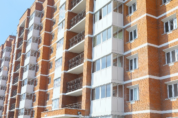 В Заксобрании по поручению Сергея Сокола создана рабочая группа по контролю за обеспечением жильем детей-сирот