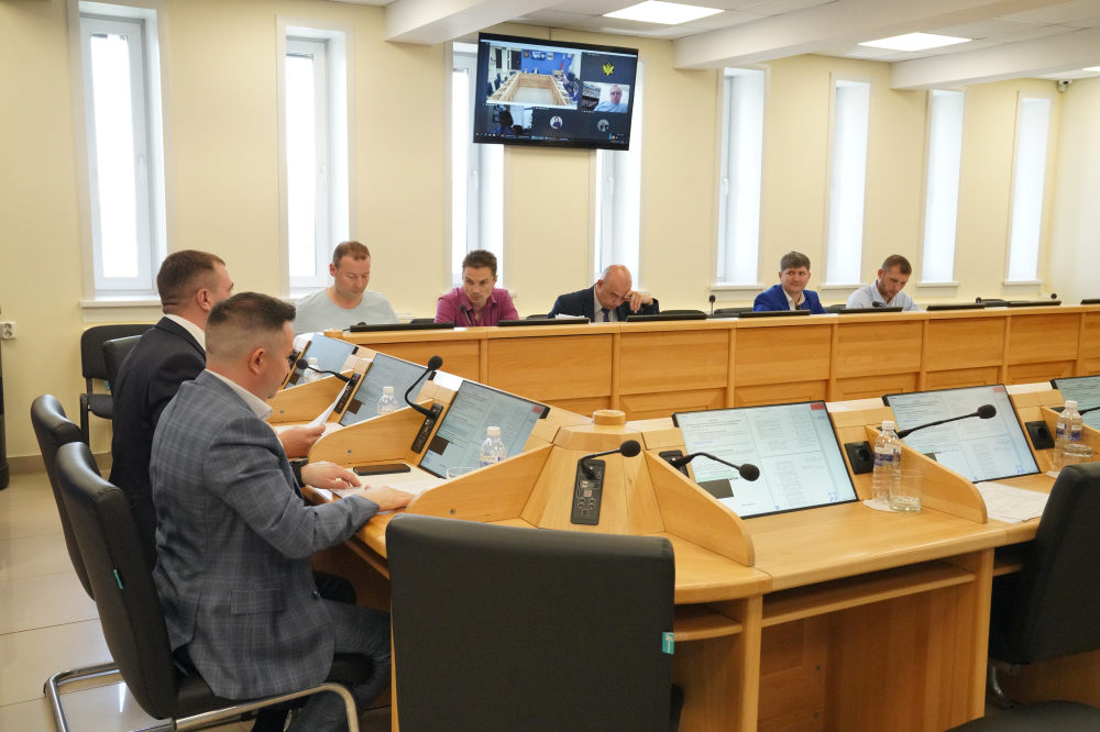 ЗакСобрание будет поощрять лучшие практики муниципальных дум по реализации социально значимых проектов