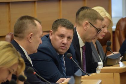 Решение социальных проблем избирателей – в поле зрения Валерия Хайдукова