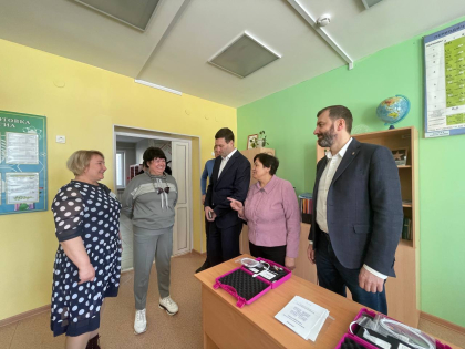 Александр Ведерников: Проблемы территорий должны решаться консолидированными усилиями всех ветвей власти