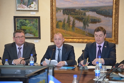 Тысячи обращений от жителей Иркутской области поступают во фракцию ЛДПР 