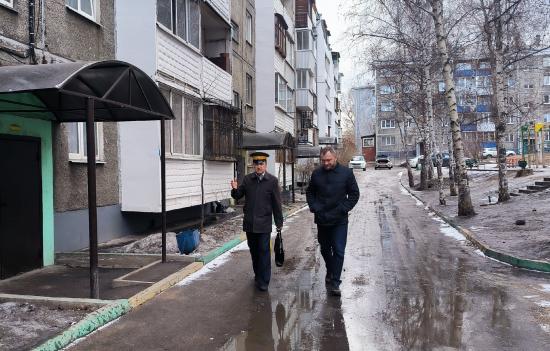 Мемориальную доску участника Великой Отечественной войны Семёна Батагаева восстановят по обращению депутата ЗС Сергея Баляскина