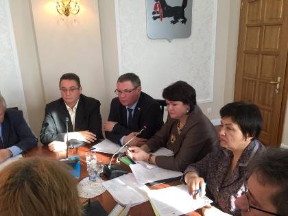 Два законопроекта в сфере управления областной собственностью рекомендованы к принятию в первом чтении 