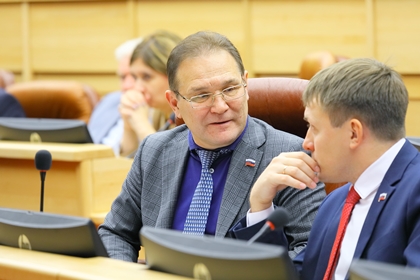 Предусмотрены дополнительные меры поддержки для инвалидов и людей пожилого возраста