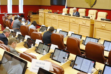 Утверждена повестка 63-й сессии Законодательного Собрания