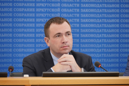 Комитет по госстроительству и местному самоуправлению готовит вопросы к сессии