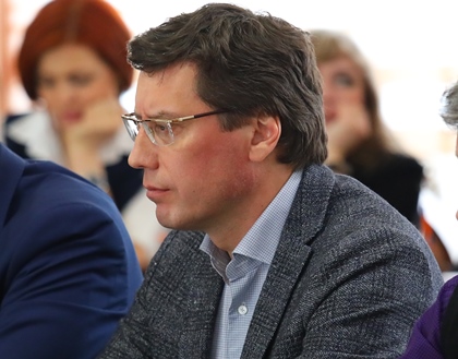 В Иркутской области социально ориентированным некоммерческим организациям необходимо обеспечить доступ к госзаказу