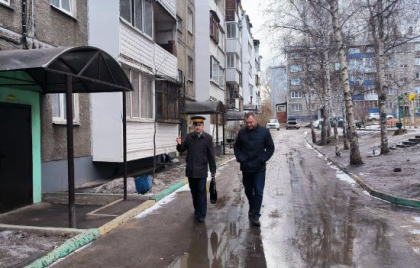 Мемориальную доску участника Великой Отечественной войны Семёна Батагаева восстановят по обращению депутата ЗС Сергея Баляскина