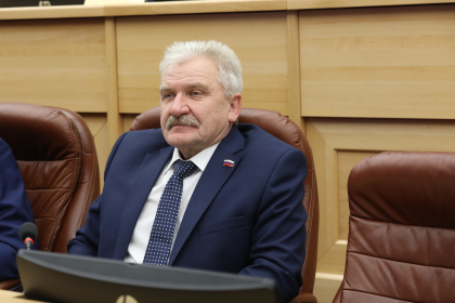 Георгий Любенков наградил участников фестиваля детей с ограниченными возможностями здоровья