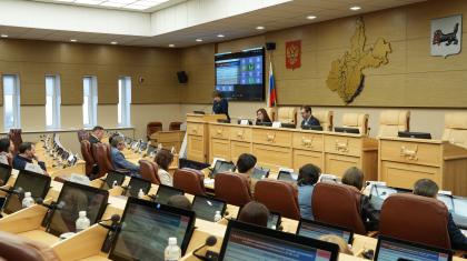 Александр Ведерников принял участие в расширенном заседании КСП