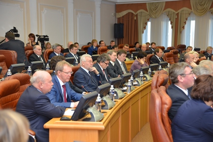 Блок законопроектов в сфере государственного строительства был принят депутатами на 45-й сессии 9 декабря 