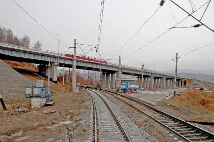 Разработать программу капремонта дорог над железнодорожными путями предлагает Виктор Шпаков