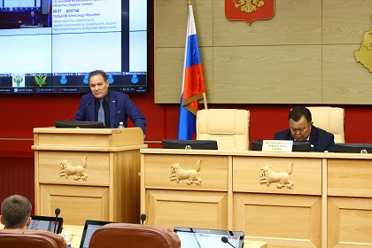 Приняты поправки в областные законы, позволяющие учитывать северный коэффициент при начислении социальных выплат