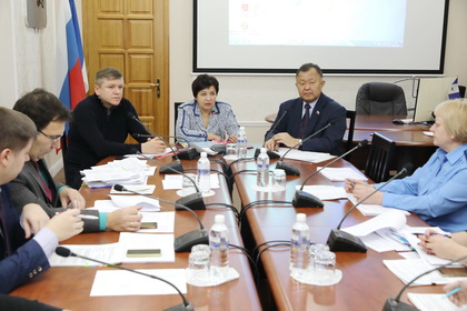 Проект закона о нормативах в сфере образования рассмотрен комитетом по социально-культурному законодательству