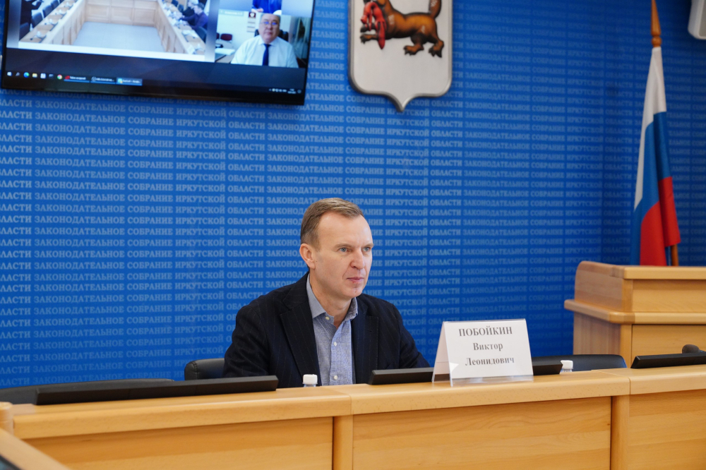 Субсидии на покупку дорожной техники для муниципалитетов обсуждают в Иркутской области