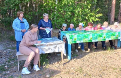 Ольга Безродных приняла участие в сходе жителей микрорайона Саянская деревня в Зиминском районе