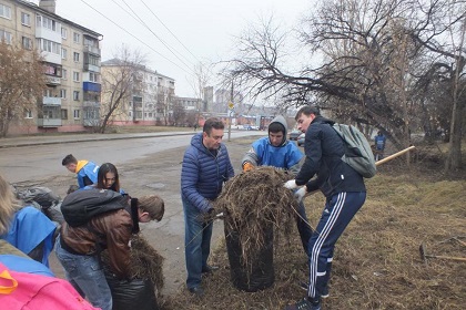 Лабыгин субботник.jpg